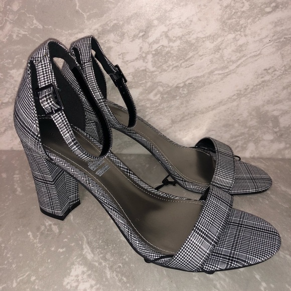 worthington beckwith womens heeled sandals